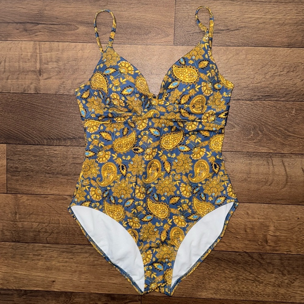 Boden Size 32B Capri Cup Sized Swimsuit One Piece Harvest Blue & Gold Paisley